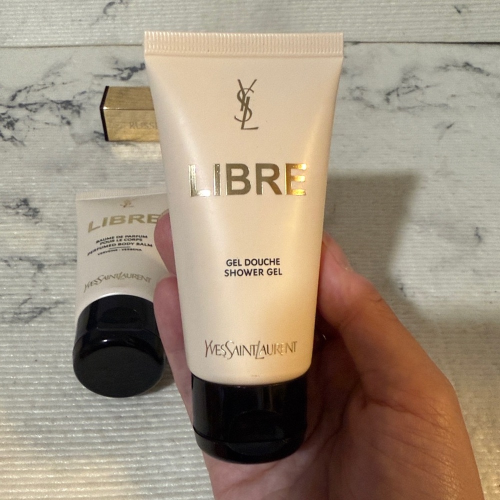YSL Libre Perfumed Body Lotion & Shower Gel - Picture 5 of 10